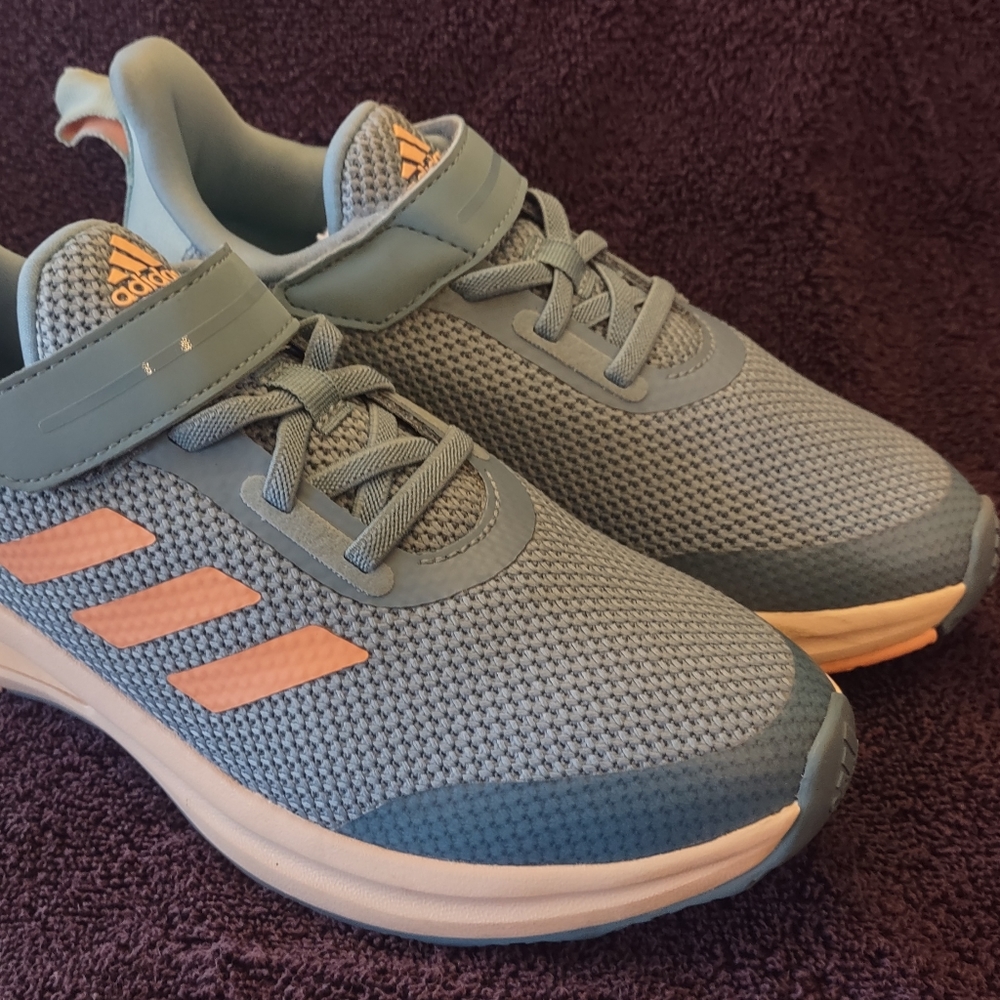 Youth size 3 girls Adidas - aqua & pink